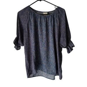 Love Olive CO Size Medium Blue Floral‎ Peasant Ruffle Sleeve